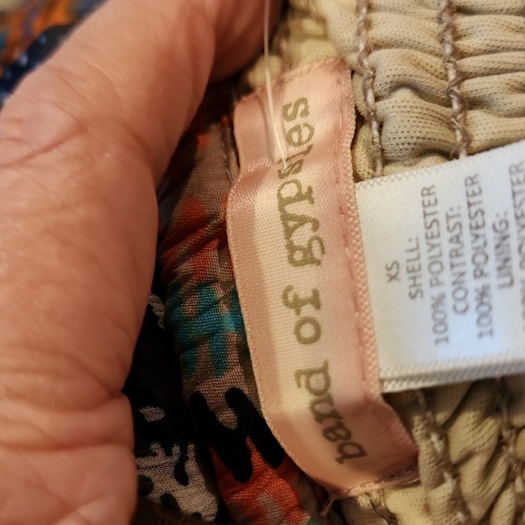 Band of Gypsies Aztec Print Spaghett Strap Ruched Back Lined Dress XS NEW W-642 - Picture 10 of 15